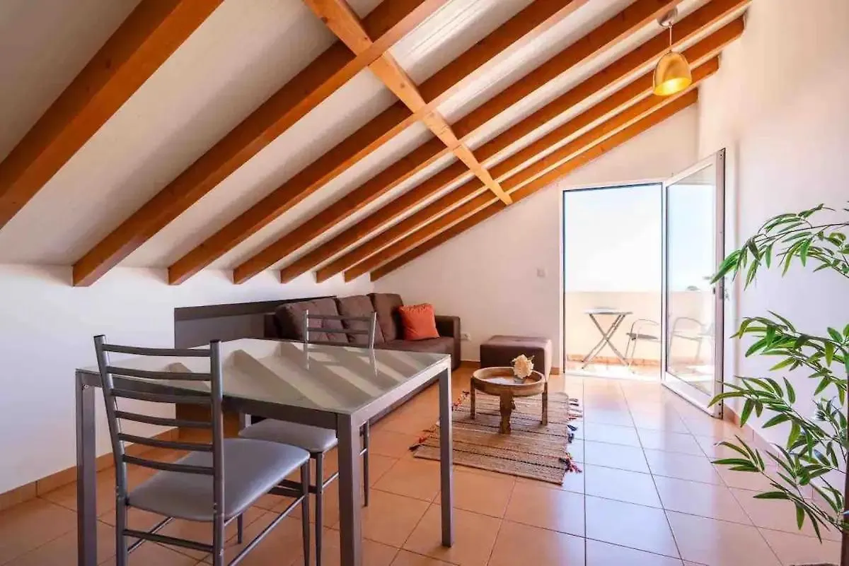 Apartment 1Br Hills Over Ponta Do Sol, Sea View